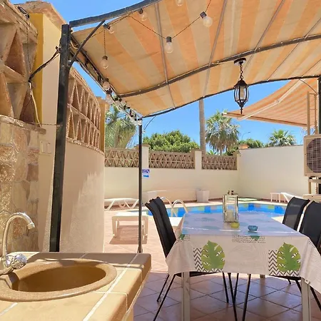 Mit Privatpool Fuer 6 Personen Ca 250 Qm In Nerja, Andalusien Costa Del Sol Holiday home Nerja